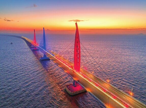 南方電網(wǎng)公司釋放改革能量 為“六穩(wěn)”“六?！痹鰟?dòng)力