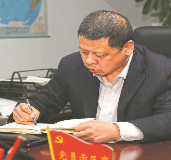 有他在，大家心里就有底了——記國家電網(wǎng)有限公司特等勞動模范汪波