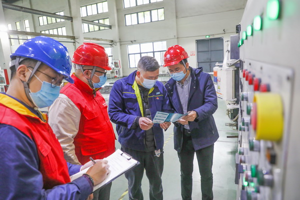 浙江寧波供電：春節(jié)企業(yè)不停產(chǎn)，供電服務(wù)“不打烊”