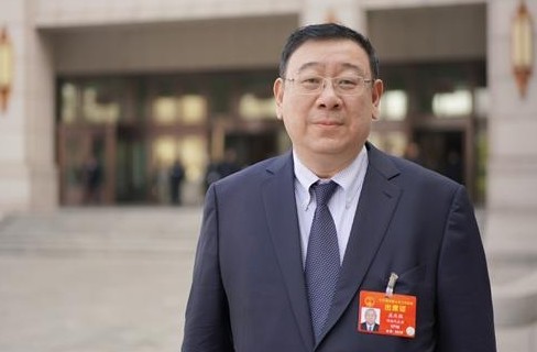 國(guó)網(wǎng)湖南省電力有限公司董事長(zhǎng)、黨委書(shū)記 孟慶強(qiáng):推動(dòng)電池儲(chǔ)能產(chǎn)業(yè)發(fā)展 助力實(shí)現(xiàn)碳達(dá)峰、碳中和目標(biāo)
