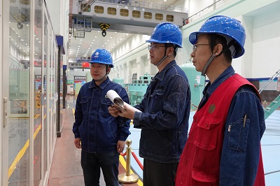 國網(wǎng)劉家峽水電廠節(jié)日保電，我在光明源頭堅守