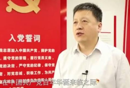 周群任中國(guó)電氣裝備集團(tuán)有限公司黨委副書記、董事，提名為中國(guó)電氣裝備集團(tuán)有限公司總經(jīng)理人選