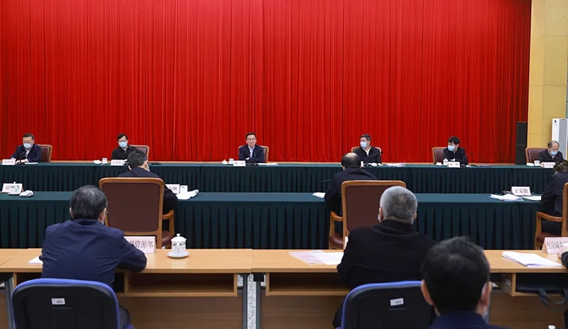 八步措施穩(wěn)煤價(jià)！國家發(fā)改委研究依法對(duì)煤炭價(jià)格實(shí)行干預(yù)！