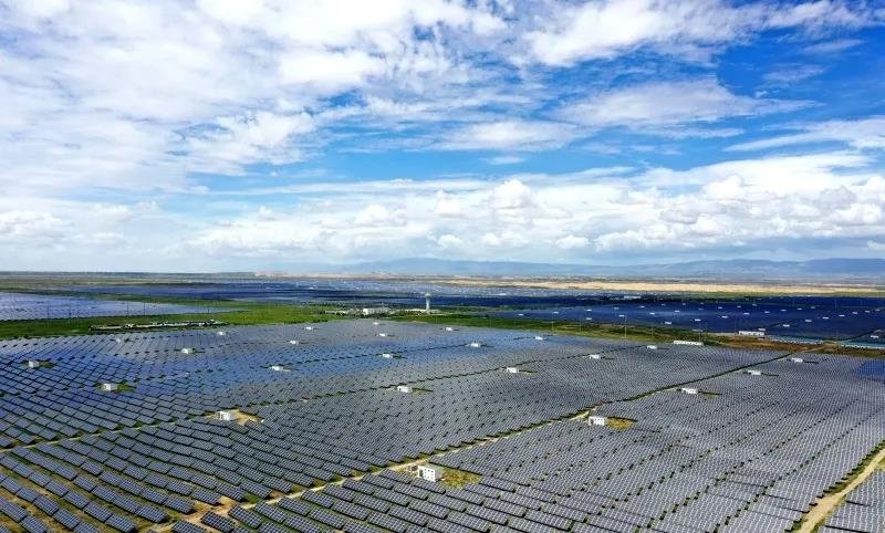 內(nèi)蒙古、甘肅、青海、寧夏3000萬(wàn)千瓦大型風(fēng)電光伏基地項(xiàng)目有序開工（附名單）