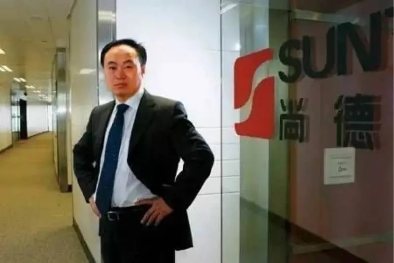 誰主沉浮！中外光伏十年余博弈終“落幕”