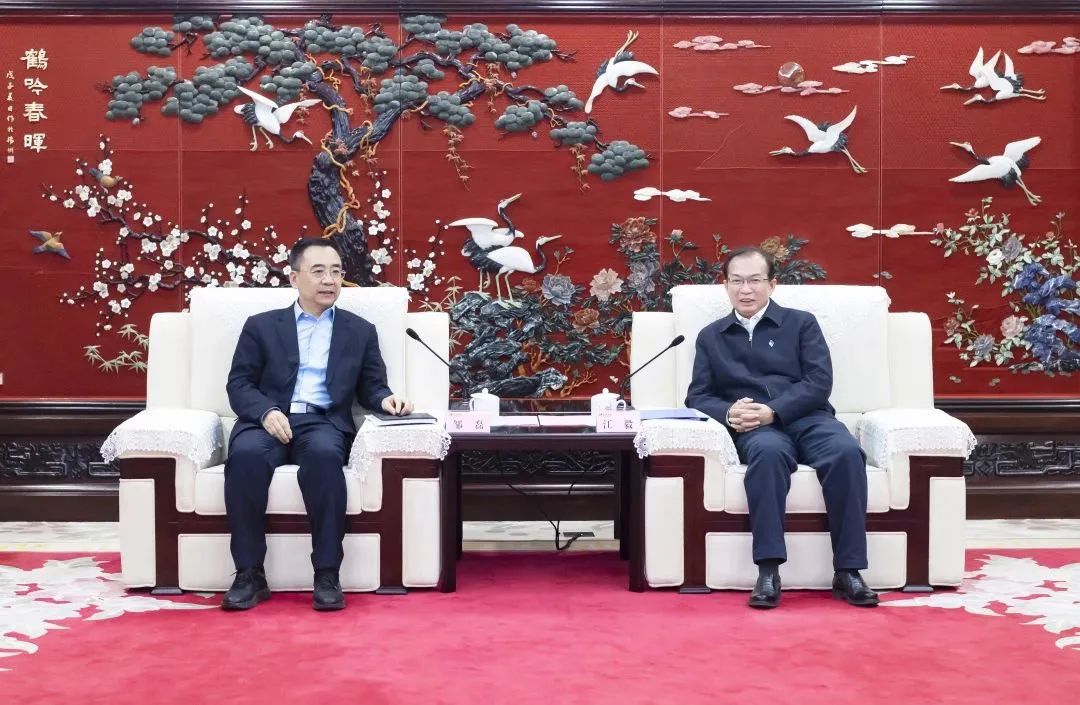 鄒磊、劉明勝拜訪中國(guó)華電董事長(zhǎng)江毅、總經(jīng)理葉向東