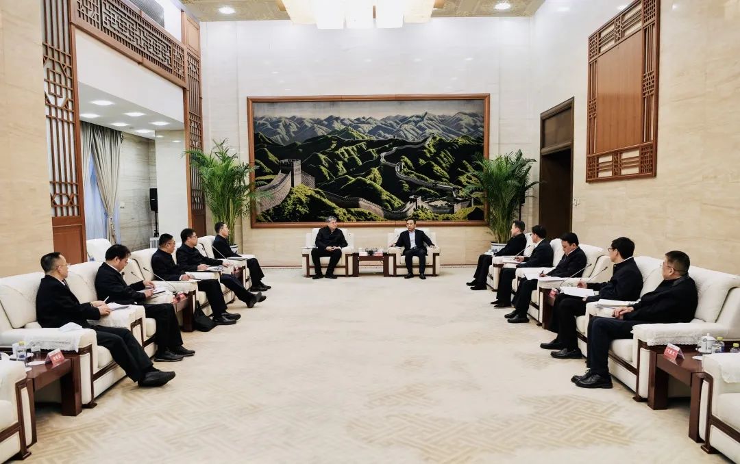 大唐集團(tuán)鄒磊、劉明勝會(huì)見(jiàn)國(guó)家能源集團(tuán)黨組書(shū)記、董事長(zhǎng)劉國(guó)躍