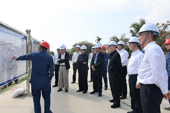 華能集團(tuán)外部董事到海南分公司及昌江、石島灣核電基地調(diào)研