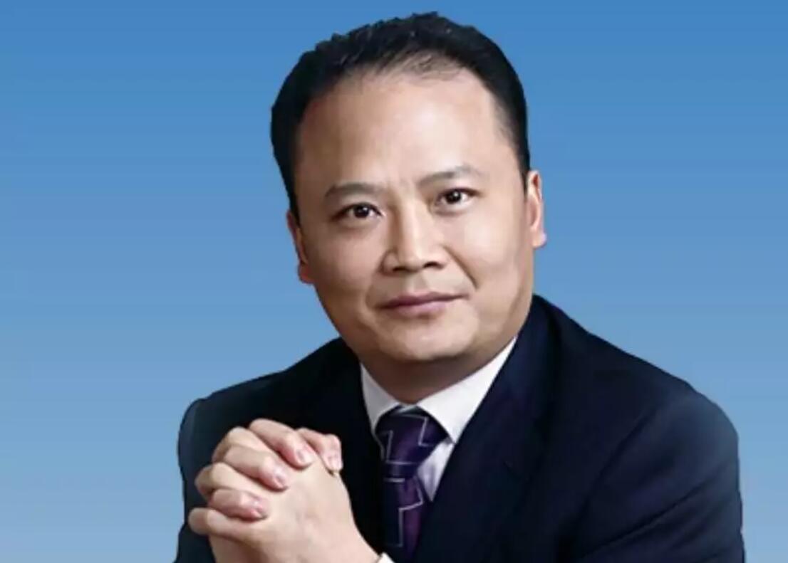 【兩會(huì)好聲音】全國(guó)人大代表、通威集團(tuán)董事局主席劉漢元建議：優(yōu)先保障硅能源產(chǎn)業(yè)用電需求