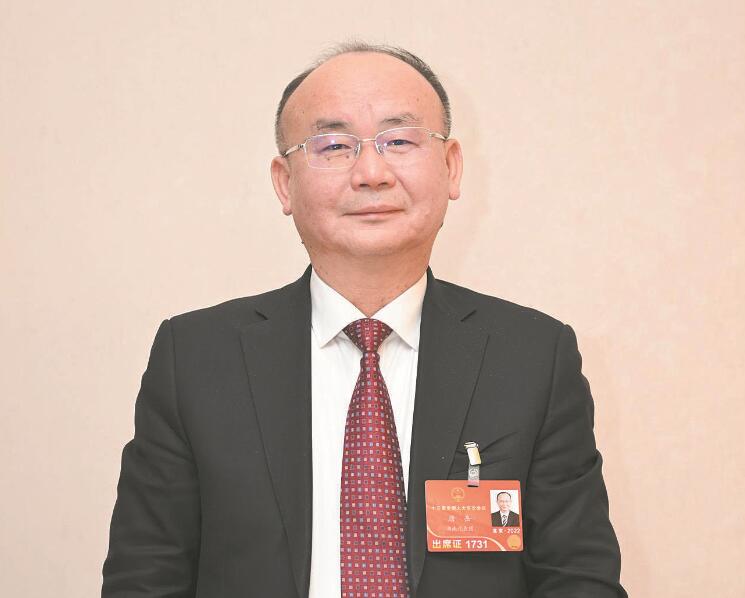 優(yōu)質供電服務助力裝備制造業(yè)高質量發(fā)展——訪全國人大代表、楚天科技股份有限公司董事長兼總裁唐岳