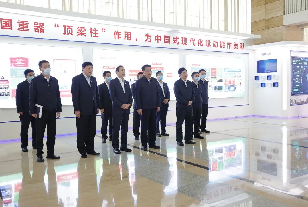 重慶市委書記袁家軍、市長胡衡華與國家電網(wǎng)董事長辛保安、總經(jīng)理張智剛會談