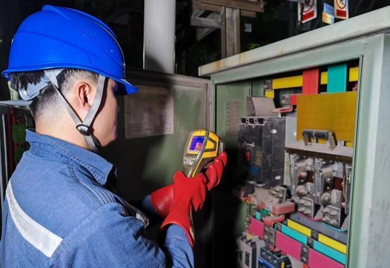 深圳供電局消除67條線路、237臺配變重滿載風(fēng)險