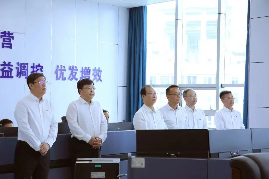 華電黨組書記、董事長江毅赴貴州區(qū)域開展領題調(diào)研 督導能源保供工作