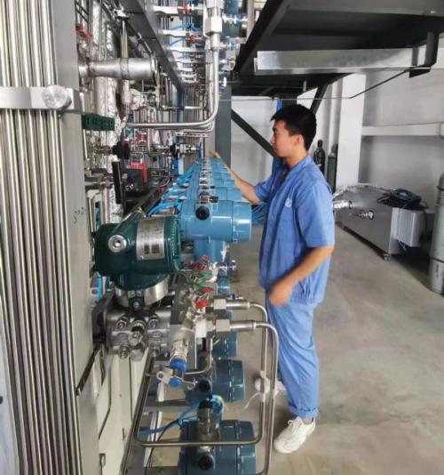 航天氫能第四套國產氫液化系統(tǒng)一次性開車成功