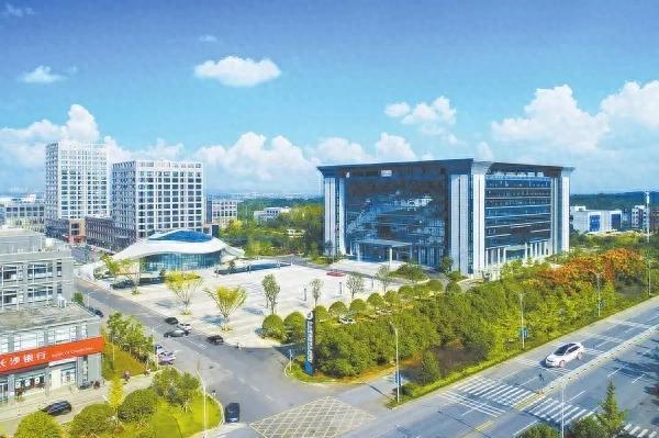 在新能源“儲能”賽道上，湖南如何領跑?