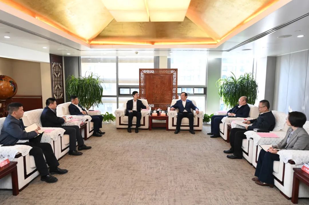 大唐國際黨委書記、董事長李凱會(huì)見中建五局黨委書記、董事長田衛(wèi)國